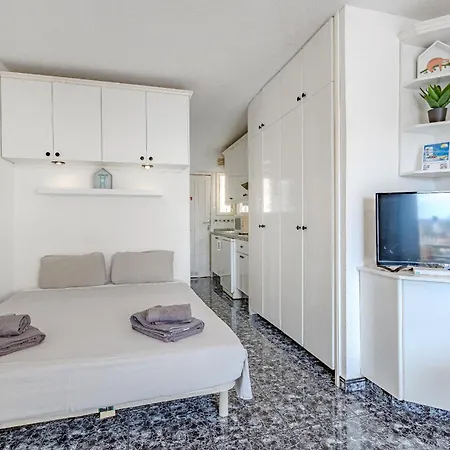 Apartment En Torres Del Sol Arona (Tenerife)